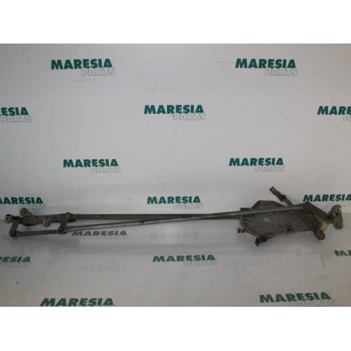 Renault - Espace - Wiper mechanism