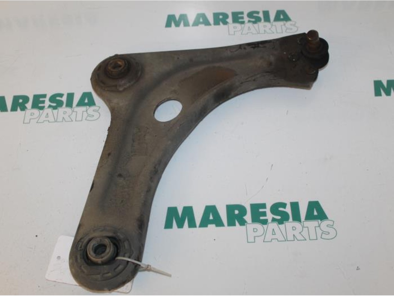 Citroen - C3 - Front lower wishbone, right