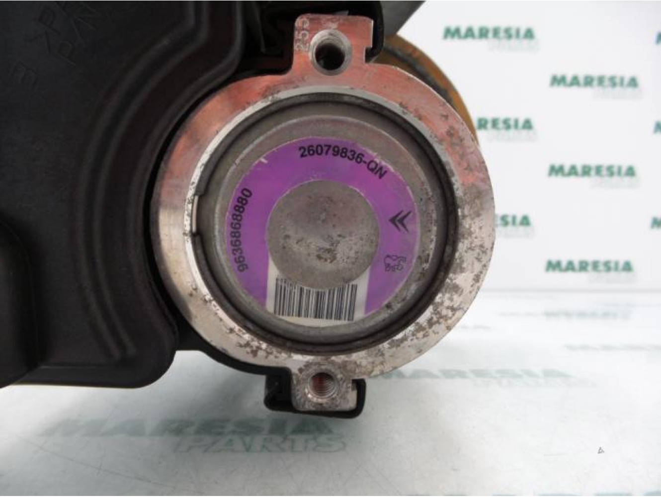 Peugeot - 206 - Power steering pump