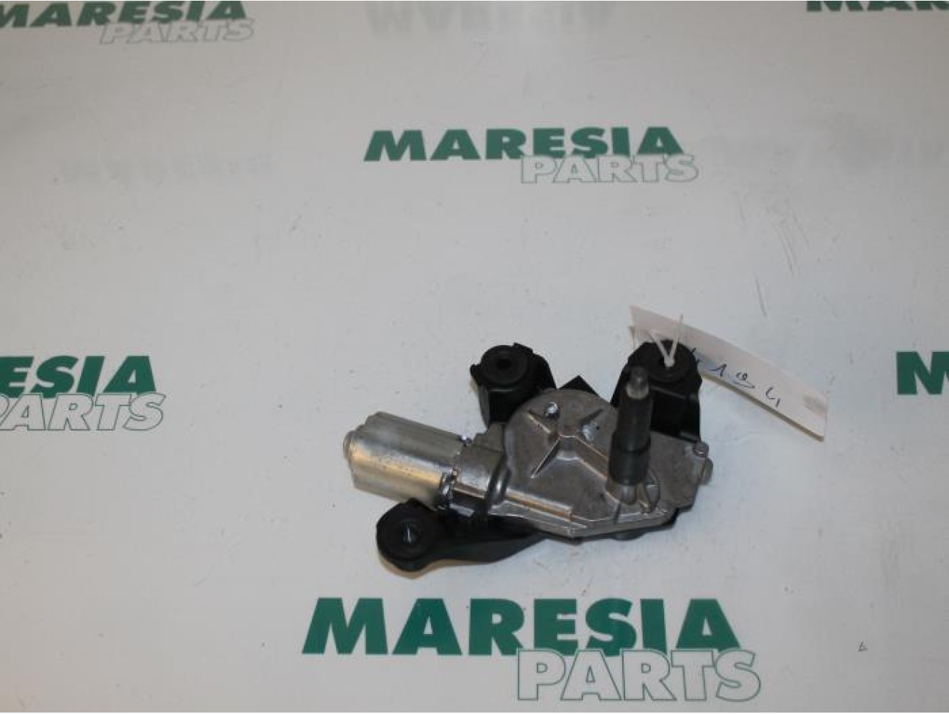 Renault - Laguna - Ruitenwissermotor achter