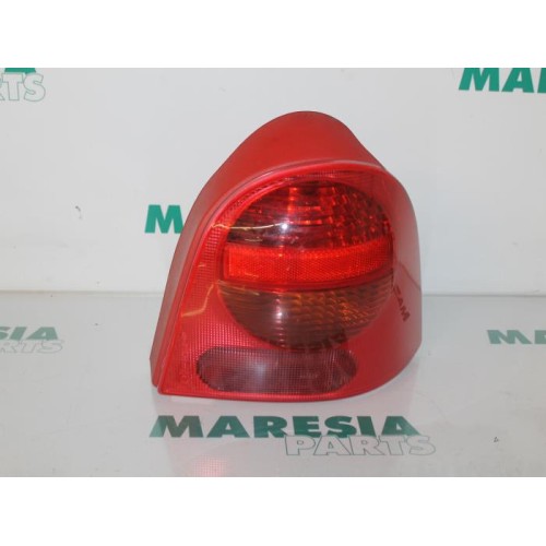 Renault - Twingo - Taillight, right