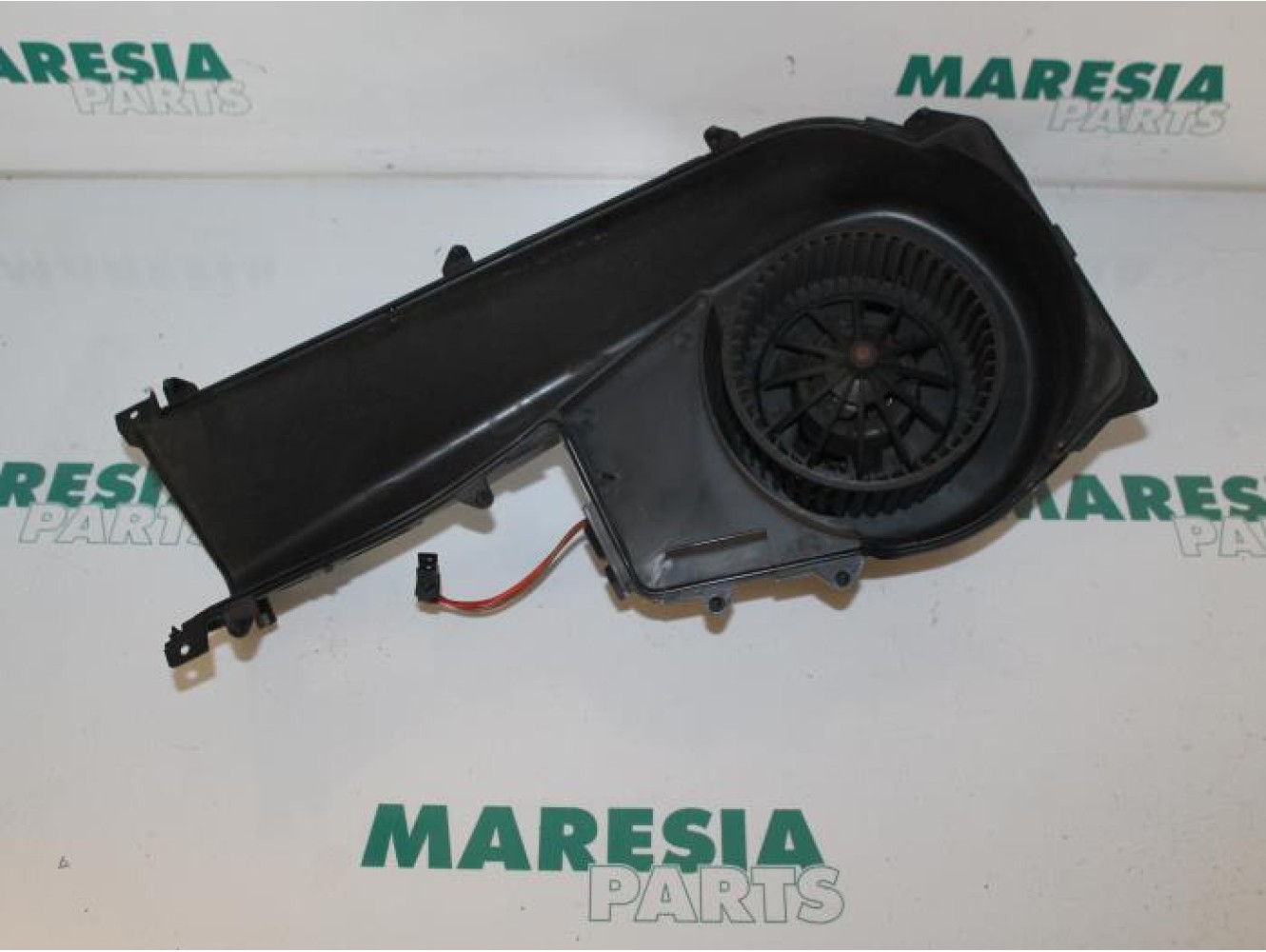 Renault - Twingo - Heating and ventilation fan motor
