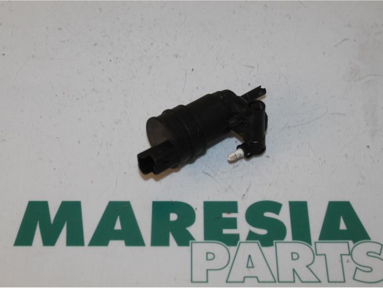 Renault - Twingo - Windscreen washer pump