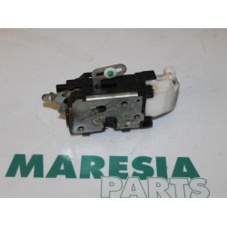 Fiat - Punto - Front door lock mechanism 4-door, right