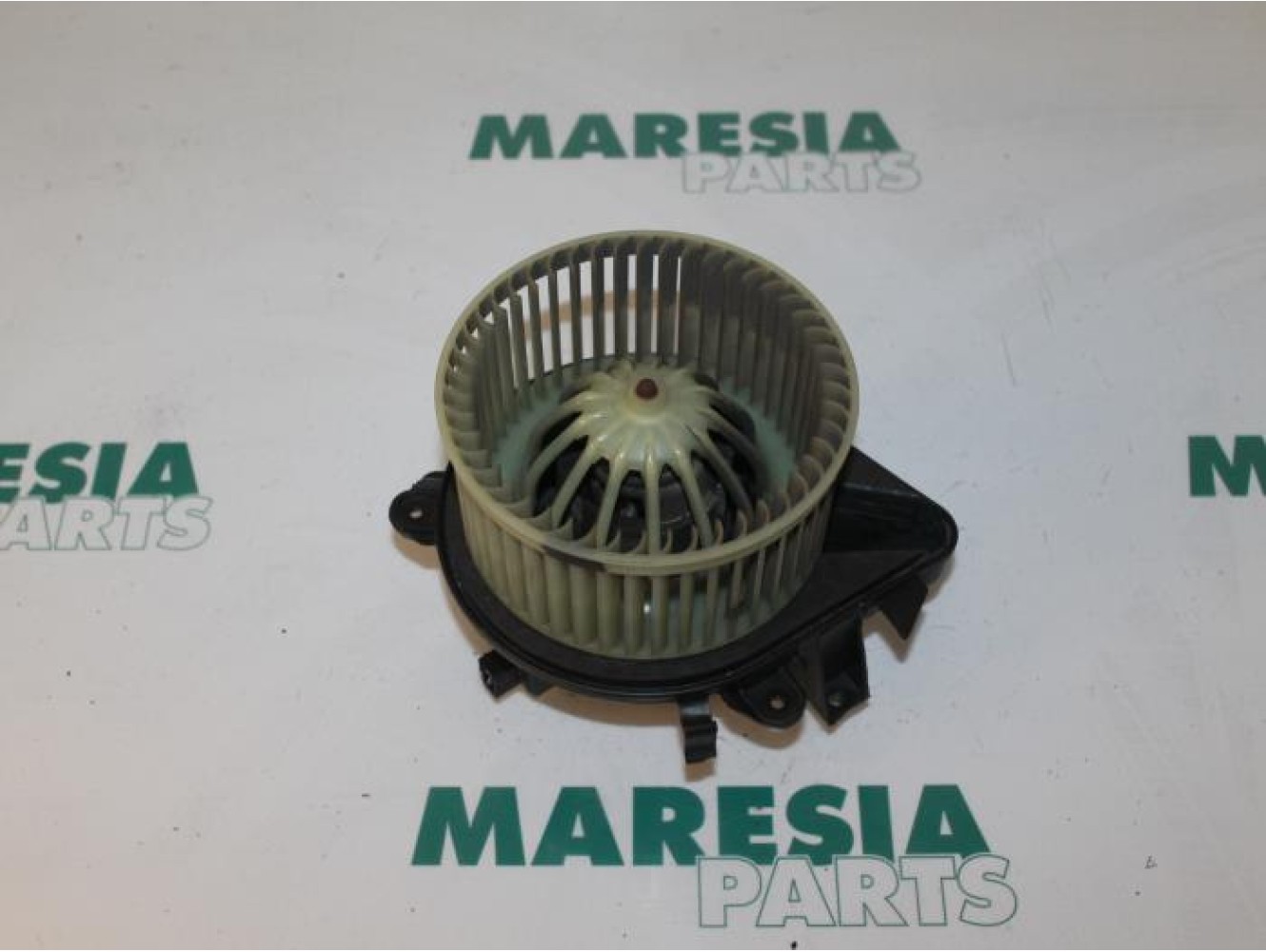 Fiat - Punto - Heating and ventilation fan motor