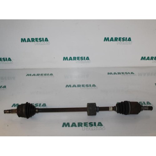Fiat - Punto - Front drive shaft, right
