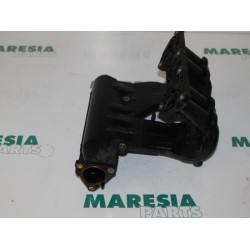 Renault - Twingo - Intake manifold