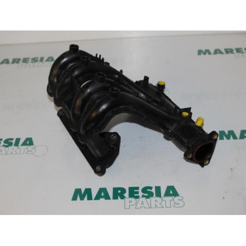 Renault - Twingo - Intake manifold