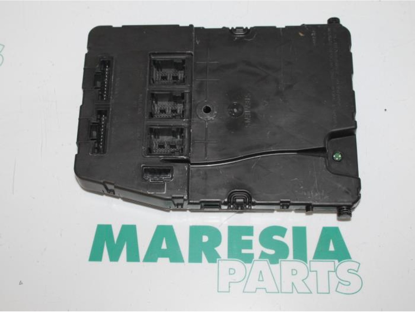 Renault - Megane Scenic - Fuse box