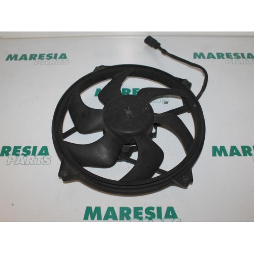 Citroen - C5 - Fan motor