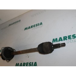 Renault - Twingo - Front drive shaft, left