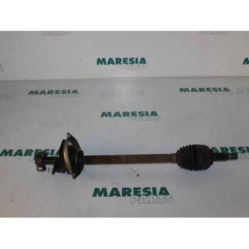 Renault - Twingo - Front drive shaft, left