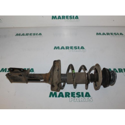 Renault - Twingo - Front shock absorber rod, right