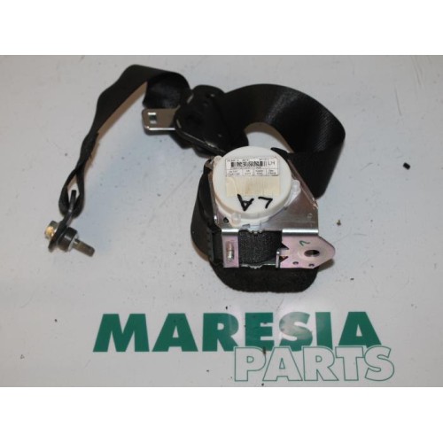 Fiat - 500 - Sicherheitsgurt links hinten