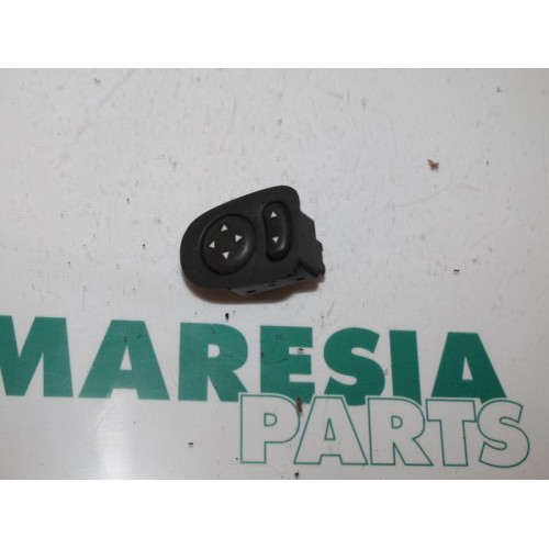 Fiat - 500 - Mirror switch