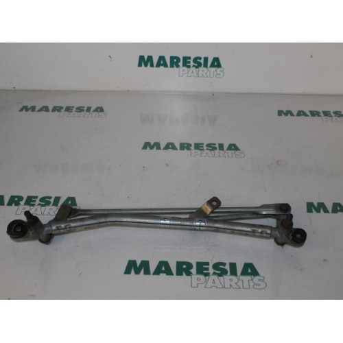 Citroen - C2 - Wiper mechanism