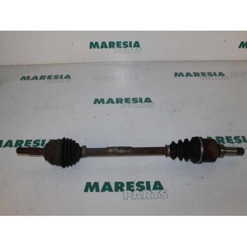 Citroen - C2 - Aandrijfas links-voor