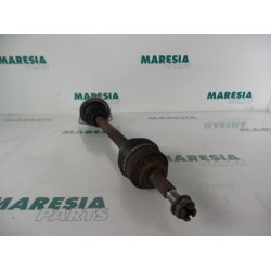 Renault - Megane - Aandrijfas links-voor