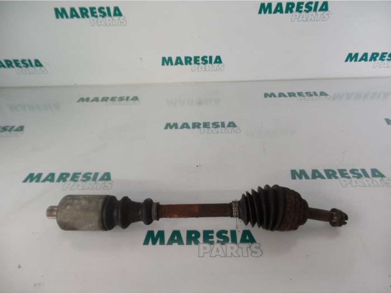 Renault - Megane - Aandrijfas links-voor