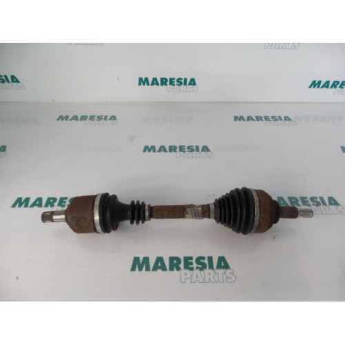 Renault - Laguna - Aandrijfas links-voor