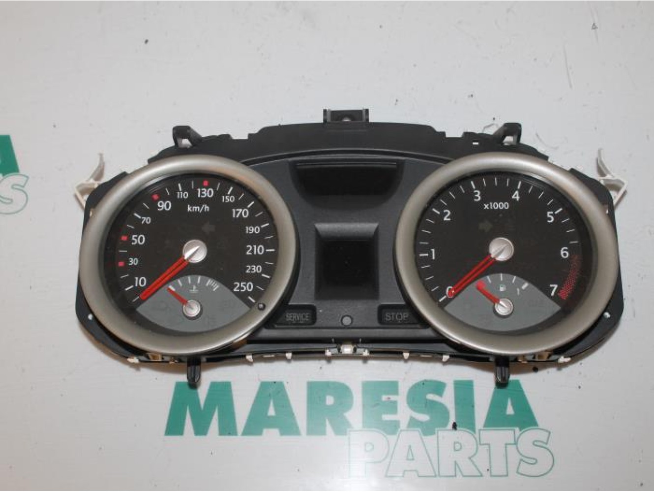 Renault - Megane - Instrument panel