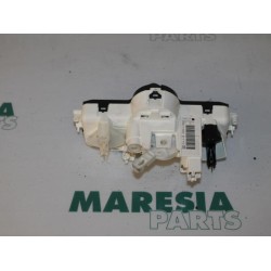 Renault - Megane - Panneau de commandes chauffage