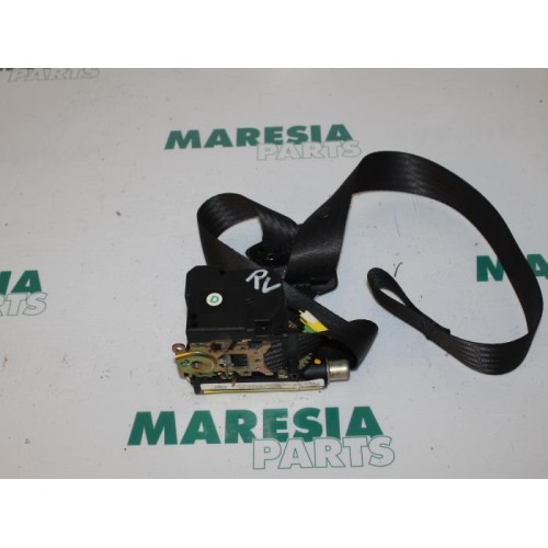 Fiat - Stilo - Front seatbelt, right