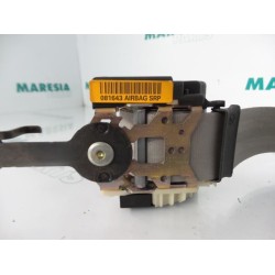 Renault - Clio - Front seatbelt, right