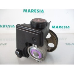 Peugeot - 206 - Power steering pump