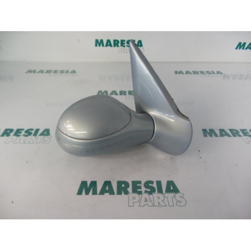 Peugeot - 206 - Wing mirror, right