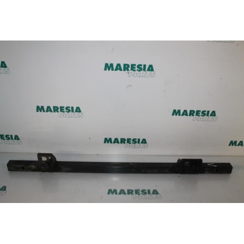 Fiat - Doblo - Radiator bar