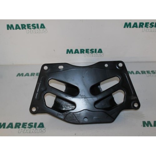 Fiat - Doblo - Rear support beam