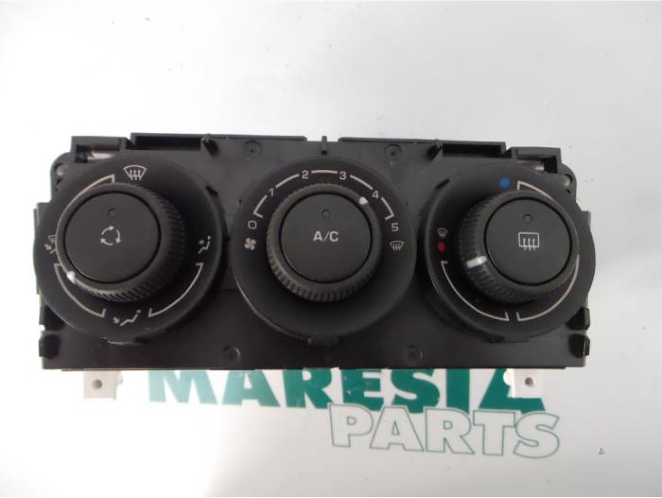 Peugeot - 308 - Heater control panel
