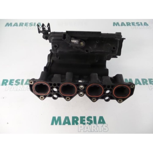 Peugeot - 206 - Intake manifold