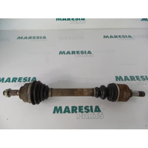 Peugeot - 307 - Aandrijfas links-voor