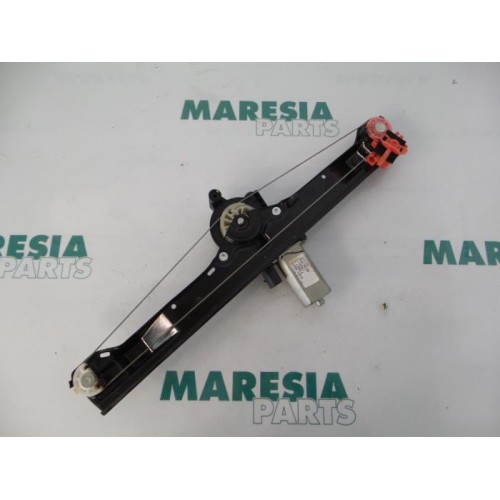 Fiat - Punto - Window mechanism 2-door, front right