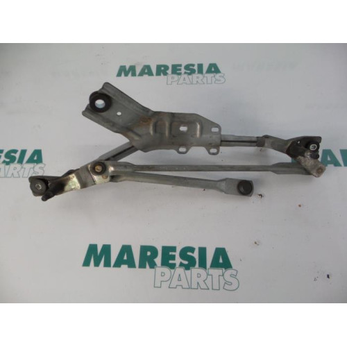 Fiat - Punto - Wiper mechanism