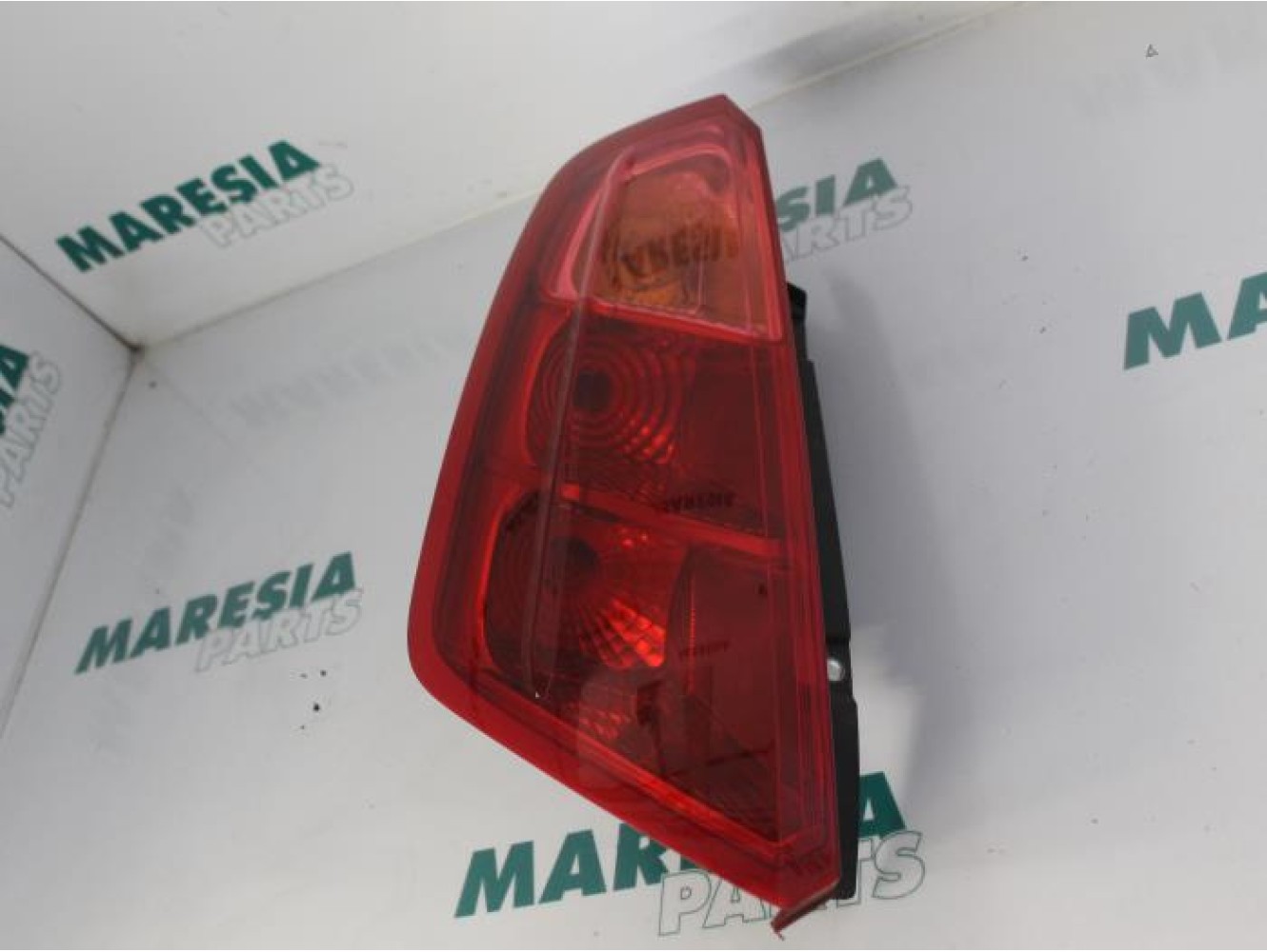 Fiat - Punto - Achterlicht links