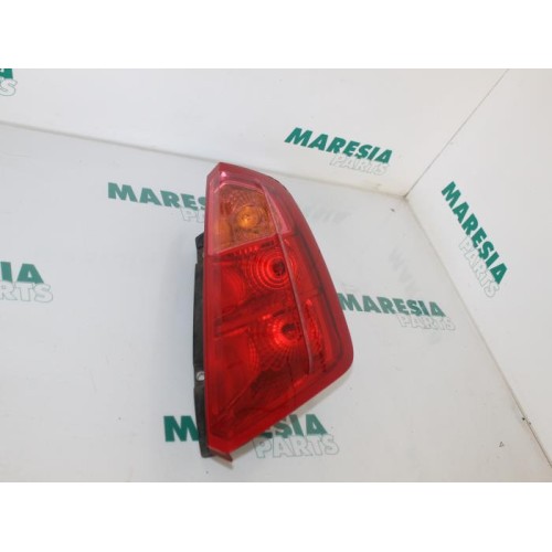 Fiat - Punto - Taillight, right