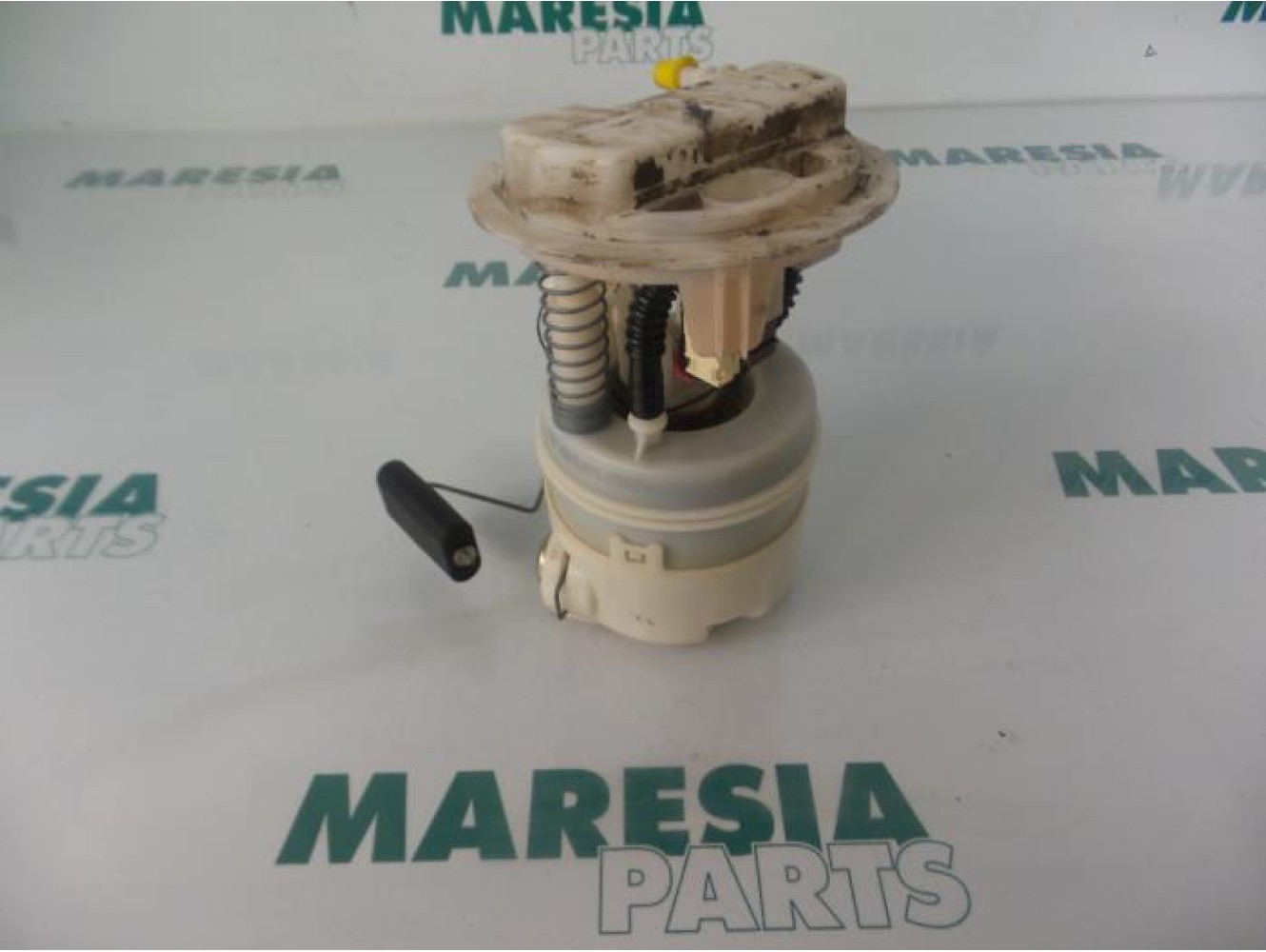 Renault - Clio - Kraftstoffpumpe Elektrisch