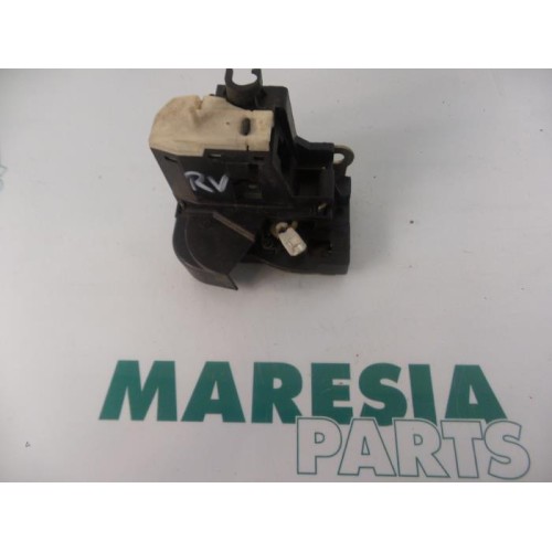 Renault - Clio - Door lock mechanism 2-door, right