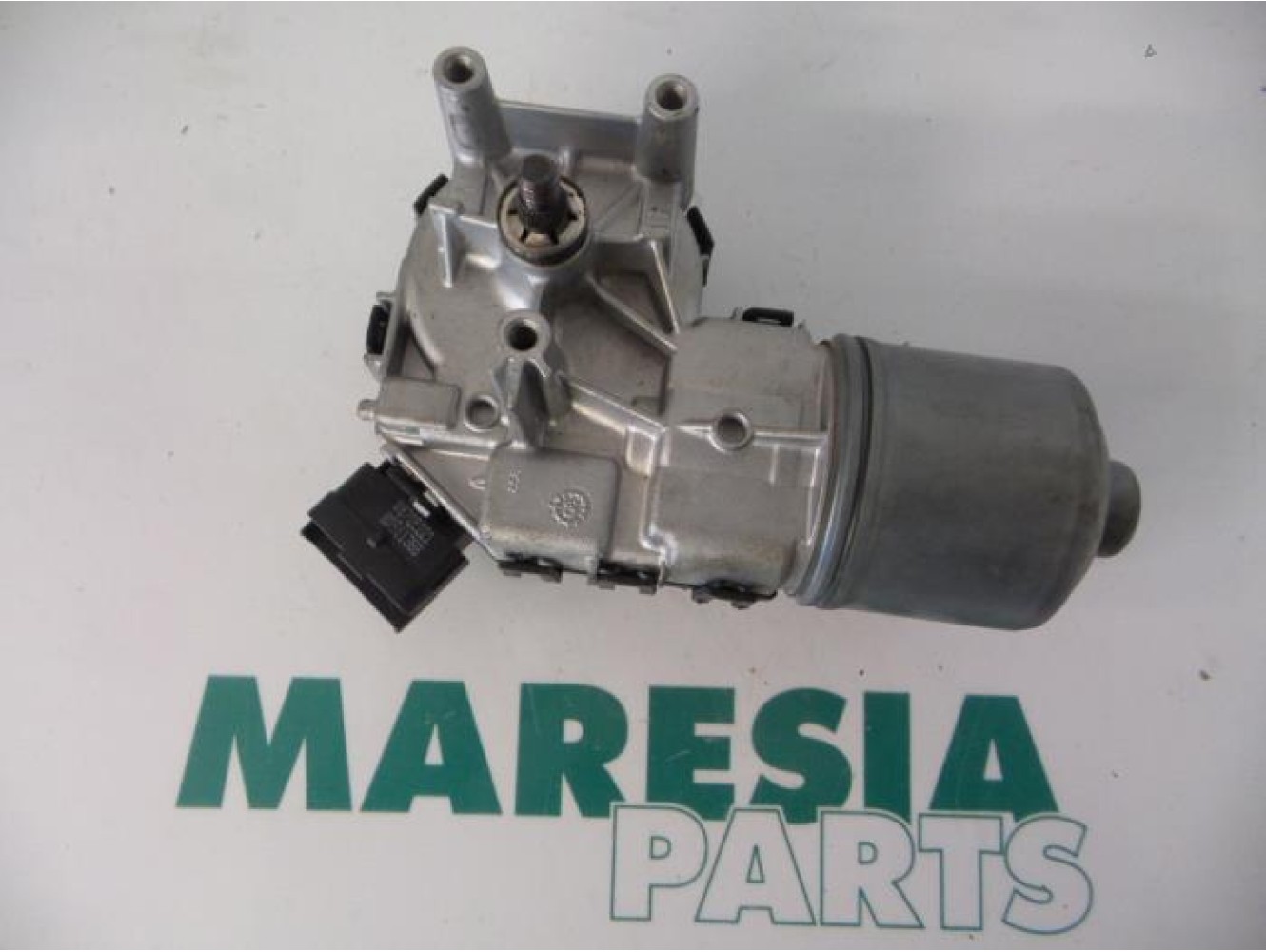 Peugeot - Partner - Front wiper motor