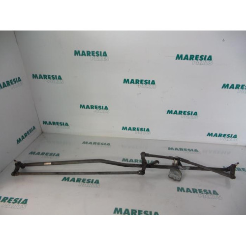 Peugeot - 308 - Wiper mechanism