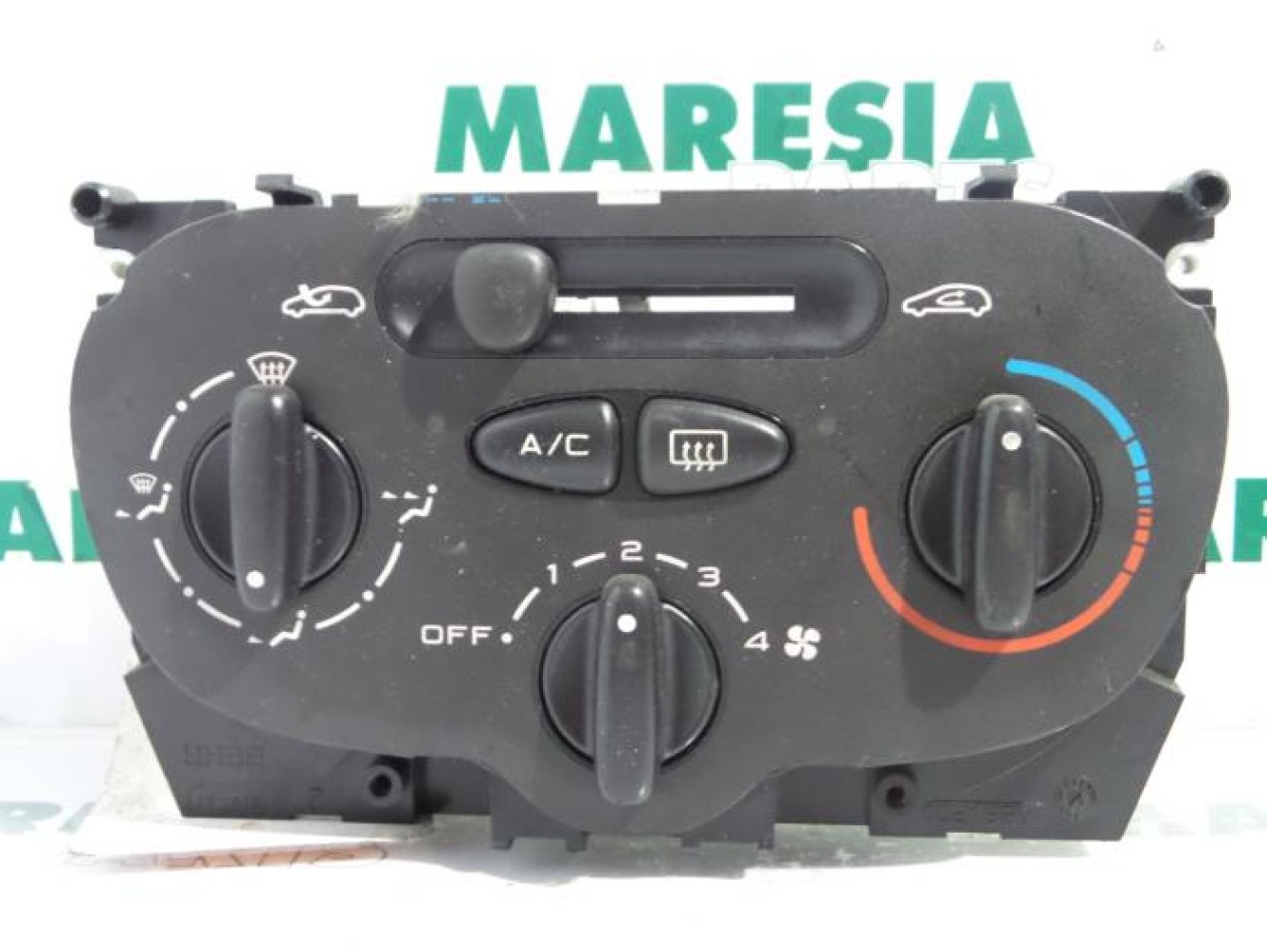 Peugeot - 206 - Heater control panel