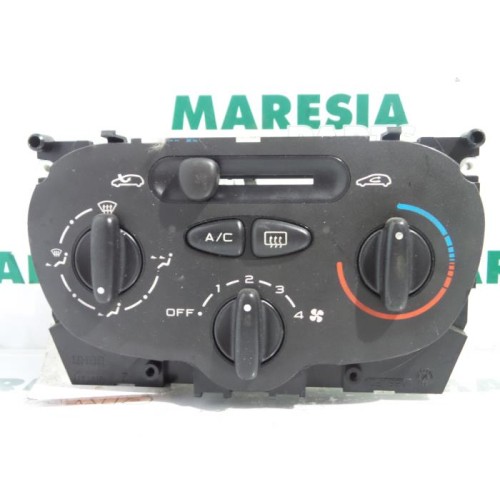 Peugeot - 206 - Heater control panel