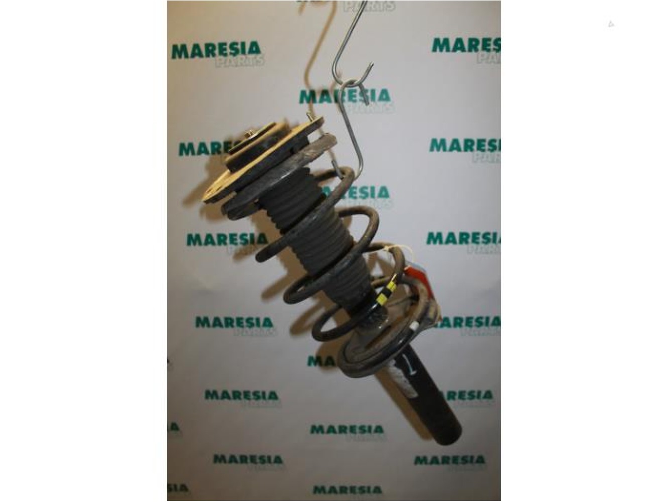Peugeot - 206 - Front shock absorber rod, left