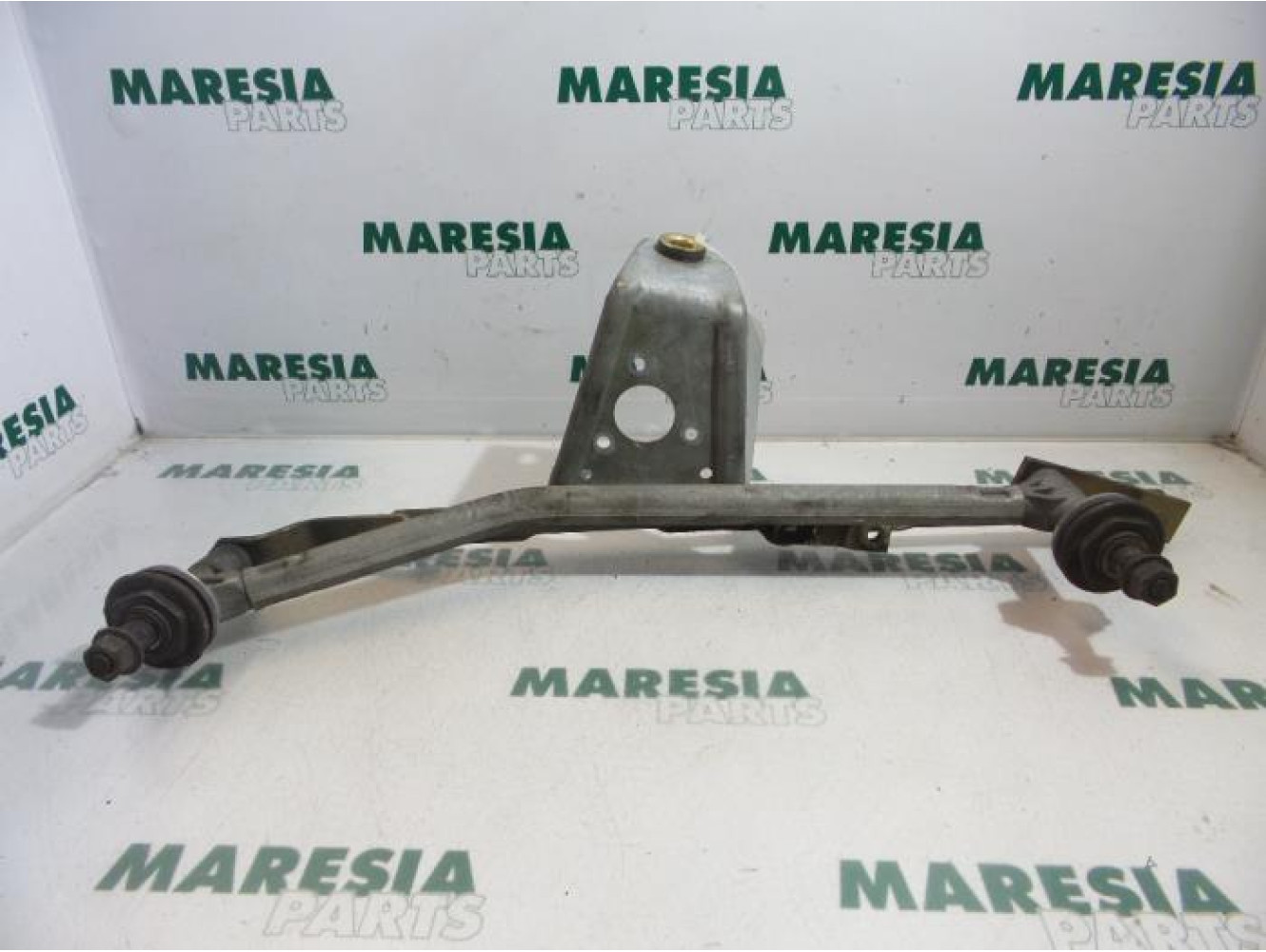 Peugeot - 206 - Wiper mechanism