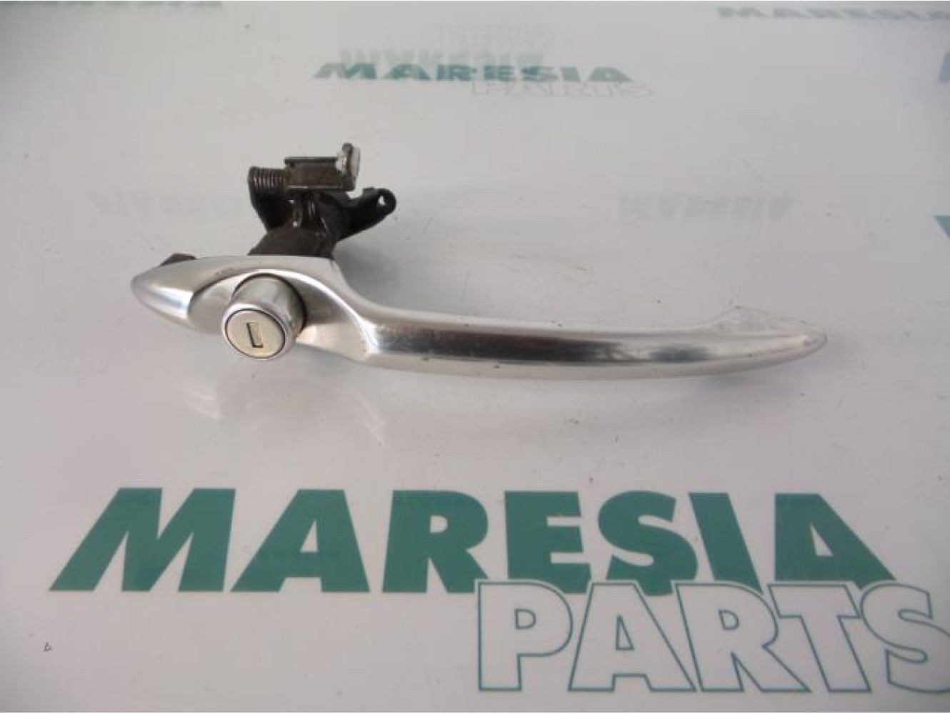 Alfa Romeo - 156 - Poignée portière 4portes avant droite