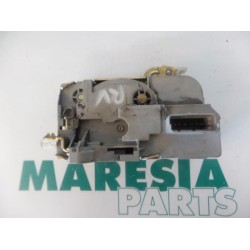 Citroen - C5 - Front door lock mechanism 4-door, right