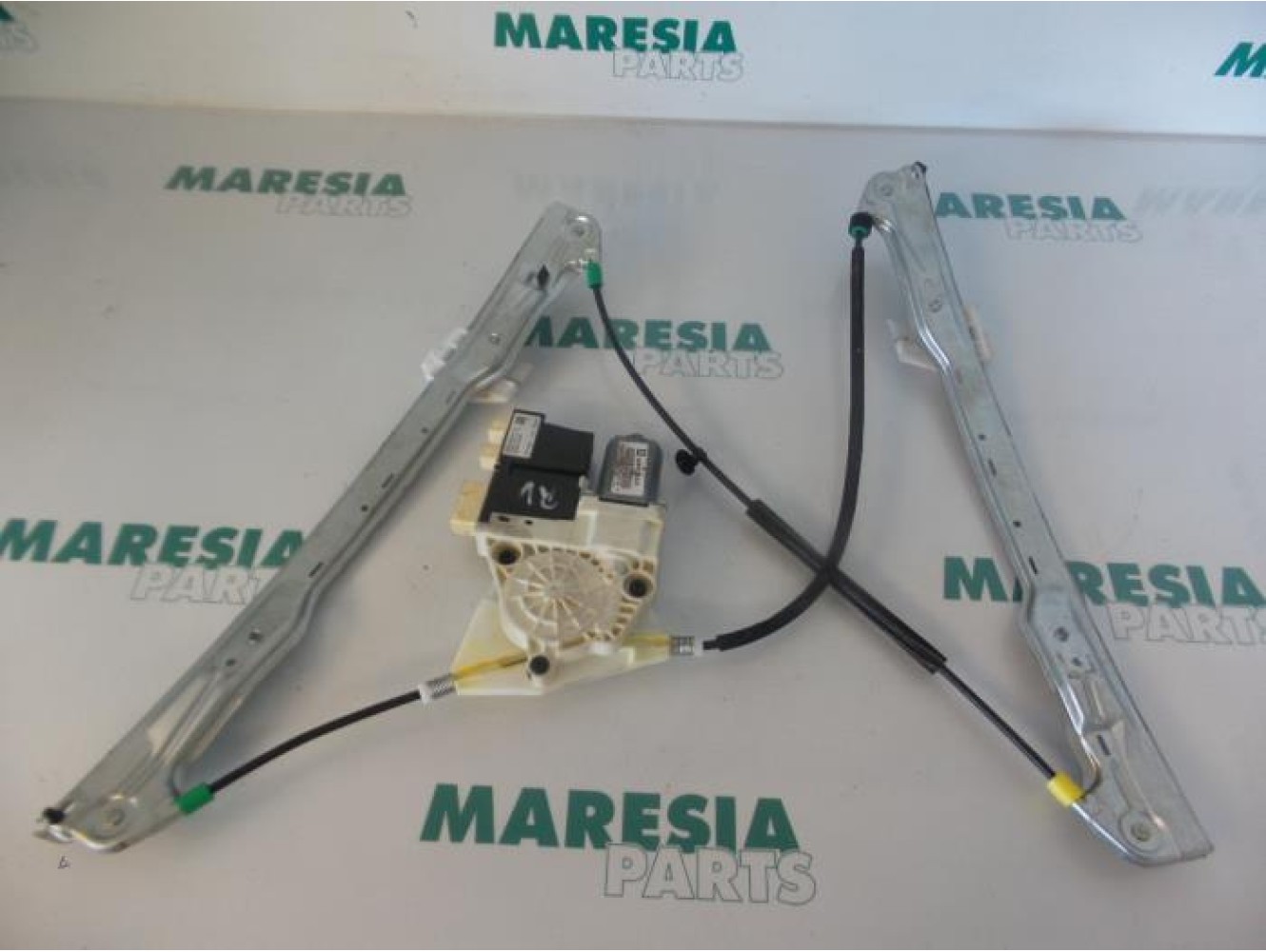 Citroen - C5 - Window mechanism 4-door, front right